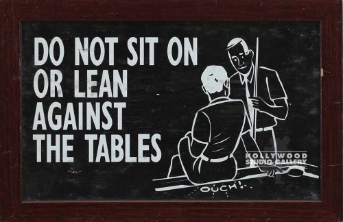 8X12 DO NOT SIT OR LEANFRMD SIGN