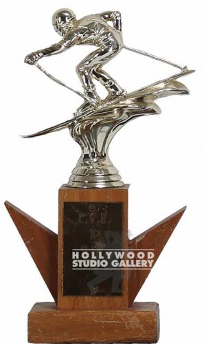 9" MAN SKI TROPHY