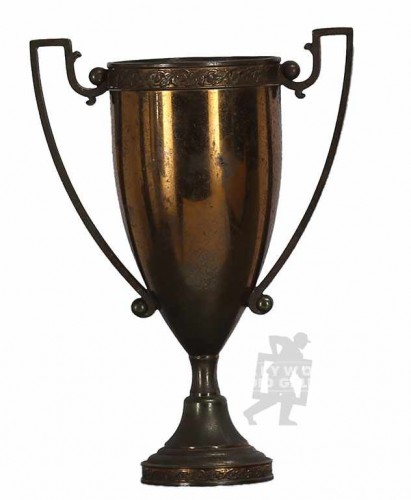 9x7 Trophy