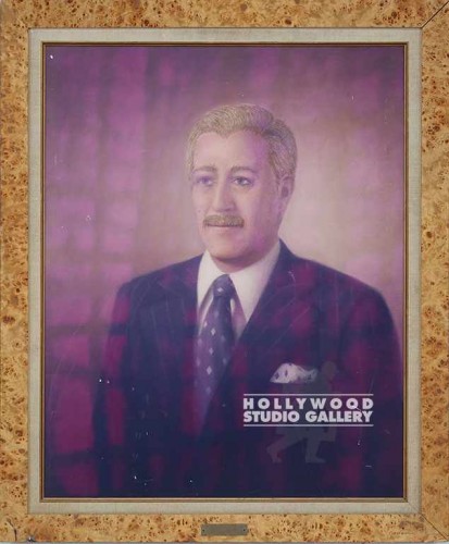 35X29 PORTRAIT MAN IN SUITE