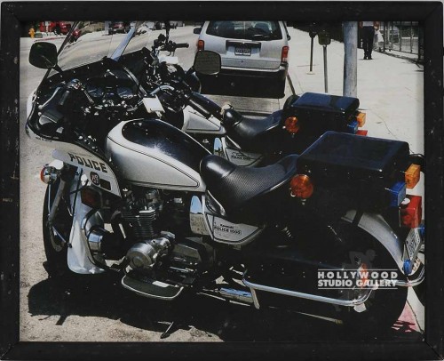 8X10 2 POLICE MOTORCYCLES PARKED