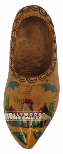 11x4" DUTCH WOODEN SHOE LEFT FOOT