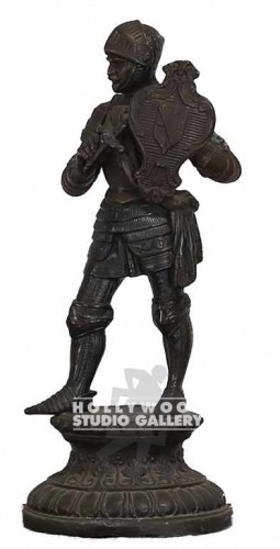 16" DESKTOP METAL KNIGHT