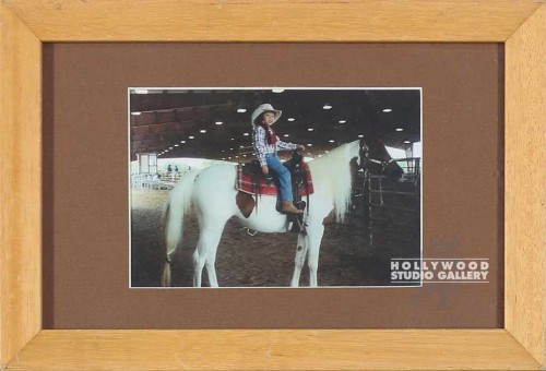 7X10 TABLETOP GIRL ON WHITE HORSE