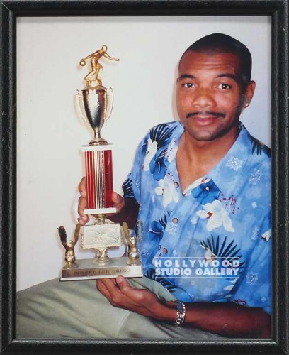 11X9 B. DAVIS W/BOWLING TROPHY/JJ