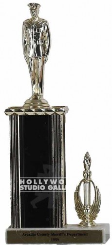 12" MILITARY TROPHY