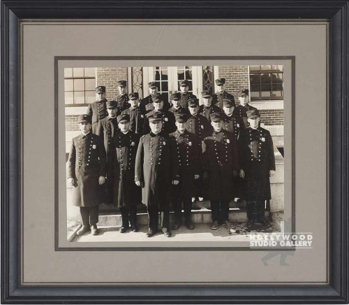 15X13 B/W POLICE PHOTO/STEPS