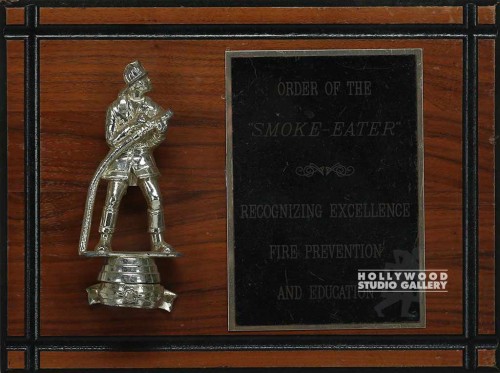 9x12 Wood Plaque Fire Man Award