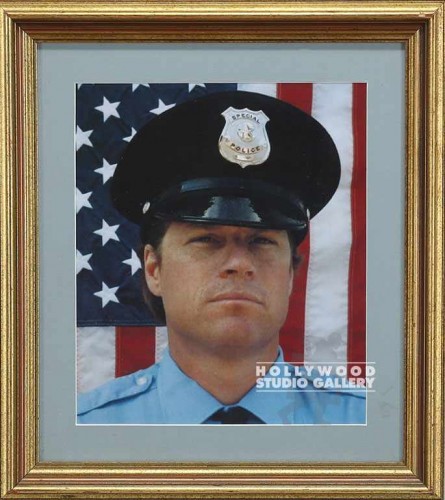16x15 Color Photo Of Police Officer