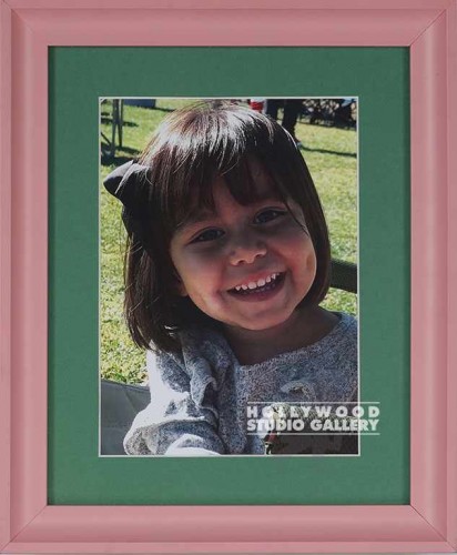 HPW 12x10 GIRL SMILING GREEN MATT/PINK FRAME