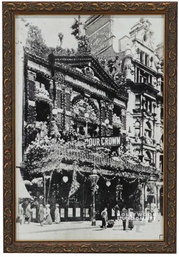 8x12 B/W ENGLISH THEATRE