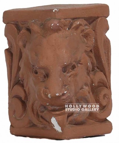 8x6``Corner Stone LIon Book End