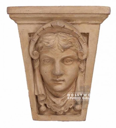 8x11x3 Victorian Keystone